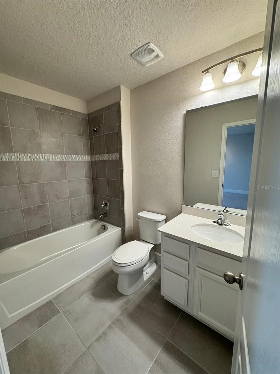 Image 13 of 20 For 6024 Glory Bower Drive