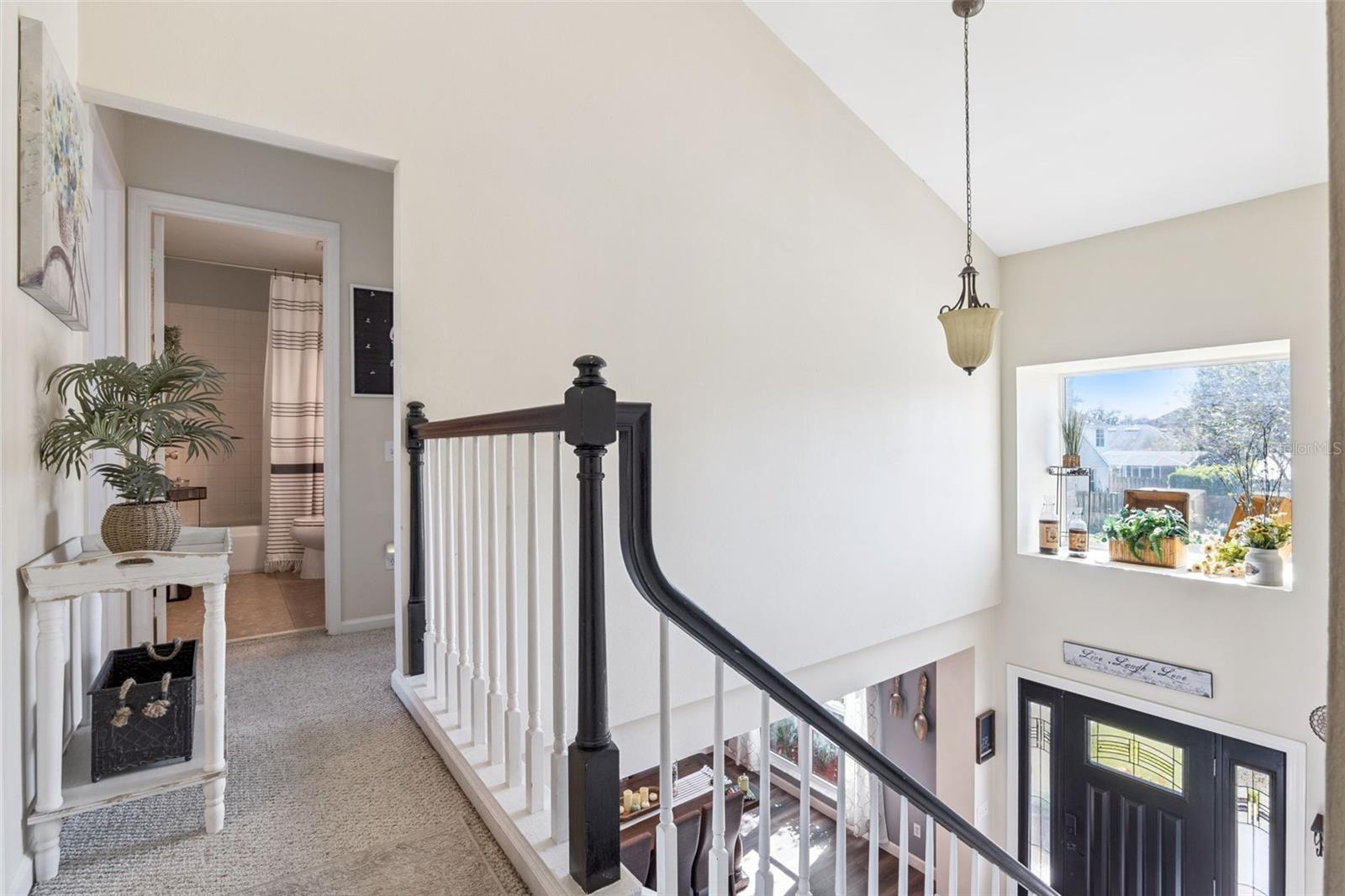 Image 18 of 38 For 908 Garden Glen Loop