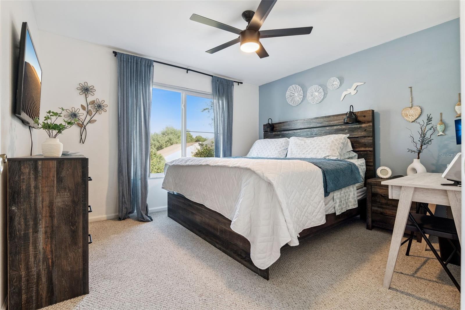 Image 24 of 38 For 908 Garden Glen Loop