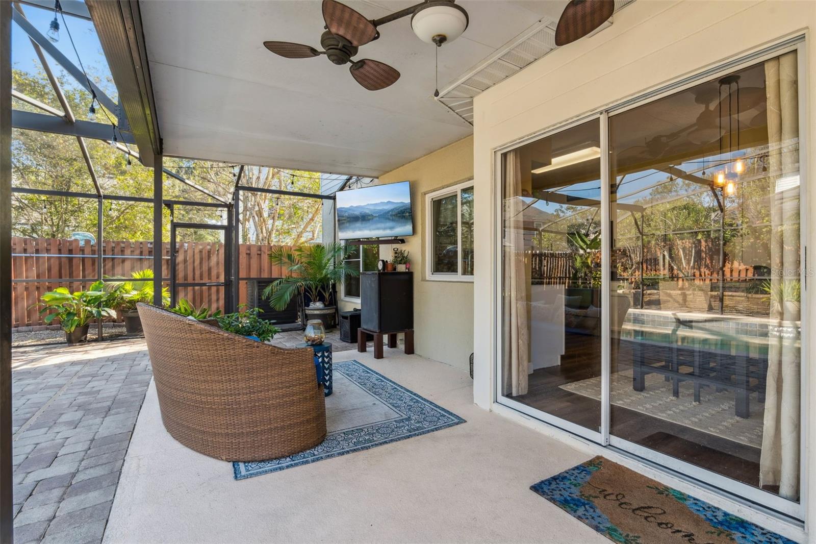 Image 32 of 38 For 908 Garden Glen Loop