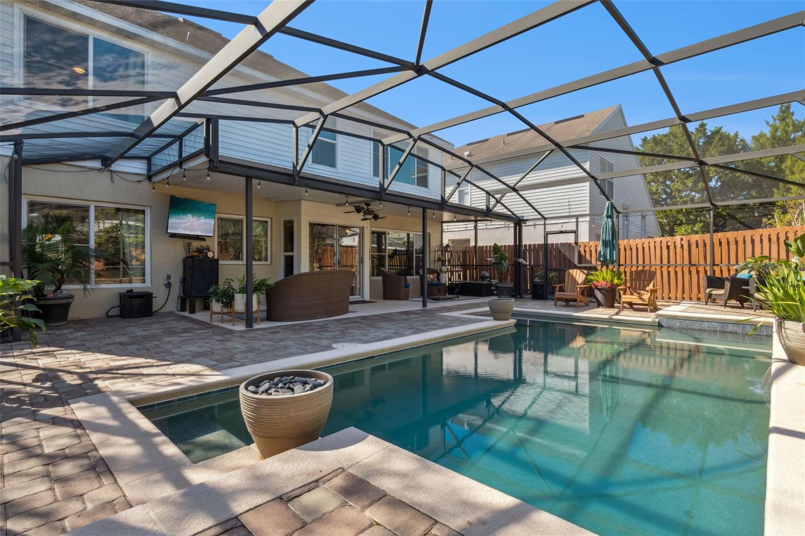 Image 4 of 38 For 908 Garden Glen Loop