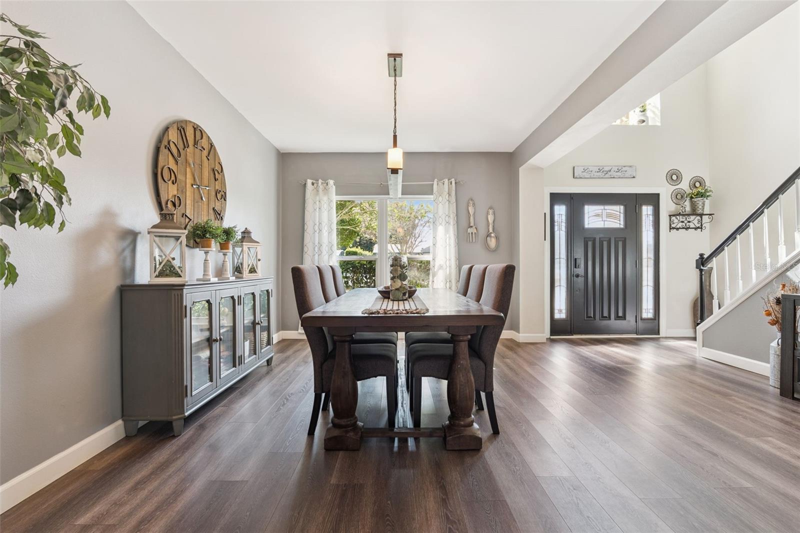 Image 6 of 38 For 908 Garden Glen Loop