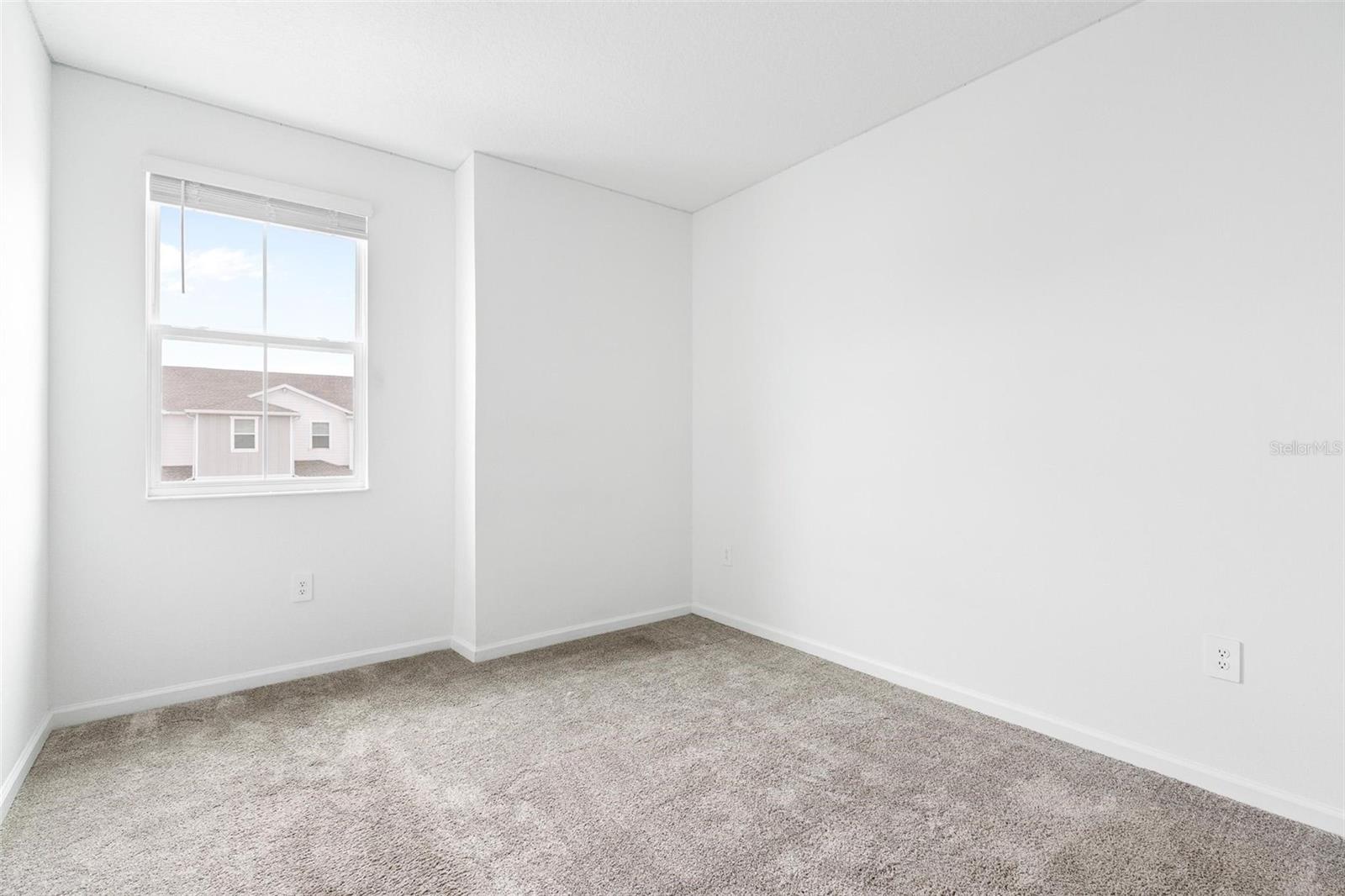 Image 11 of 26 For 7713 Stone Creek Trail