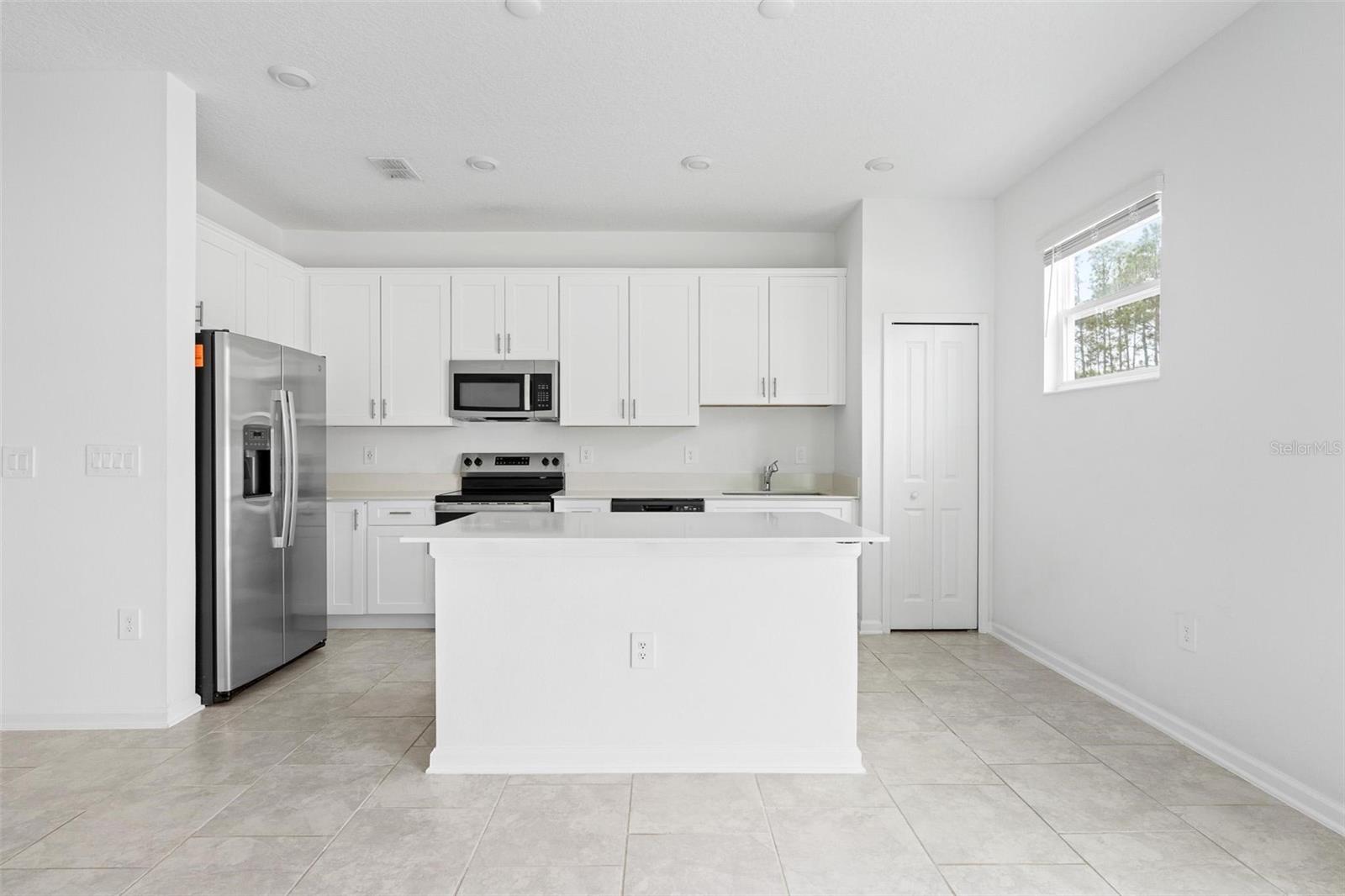 Image 9 of 26 For 7713 Stone Creek Trail