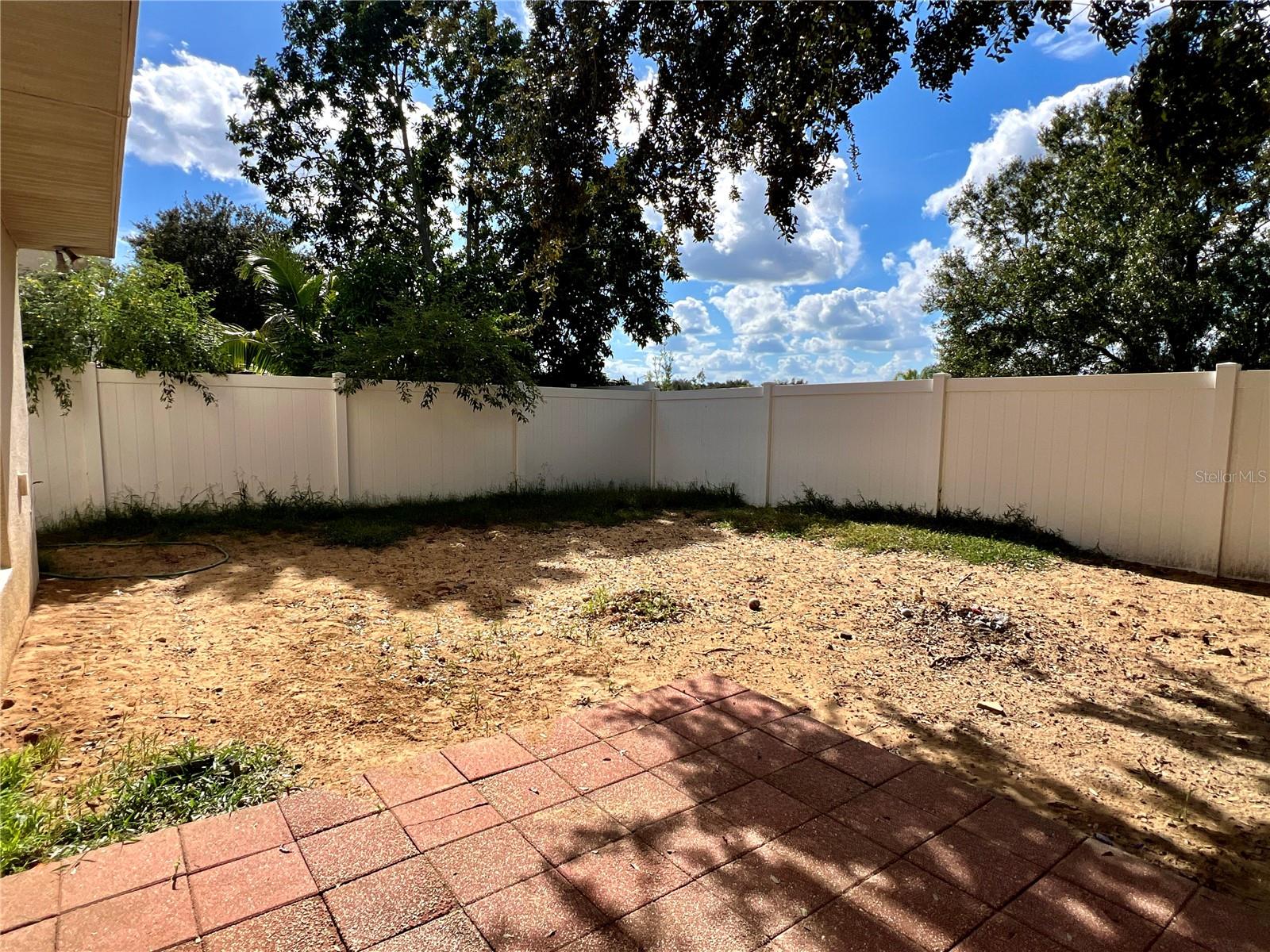 Image 31 of 53 For 329 Blake Avenue