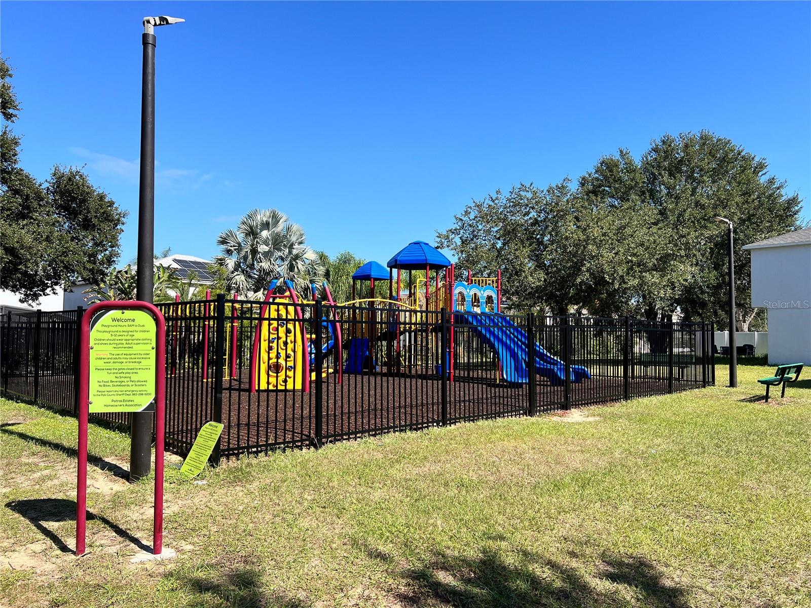 Image 38 of 53 For 329 Blake Avenue