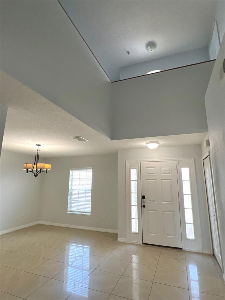 Image 4 of 53 For 329 Blake Avenue