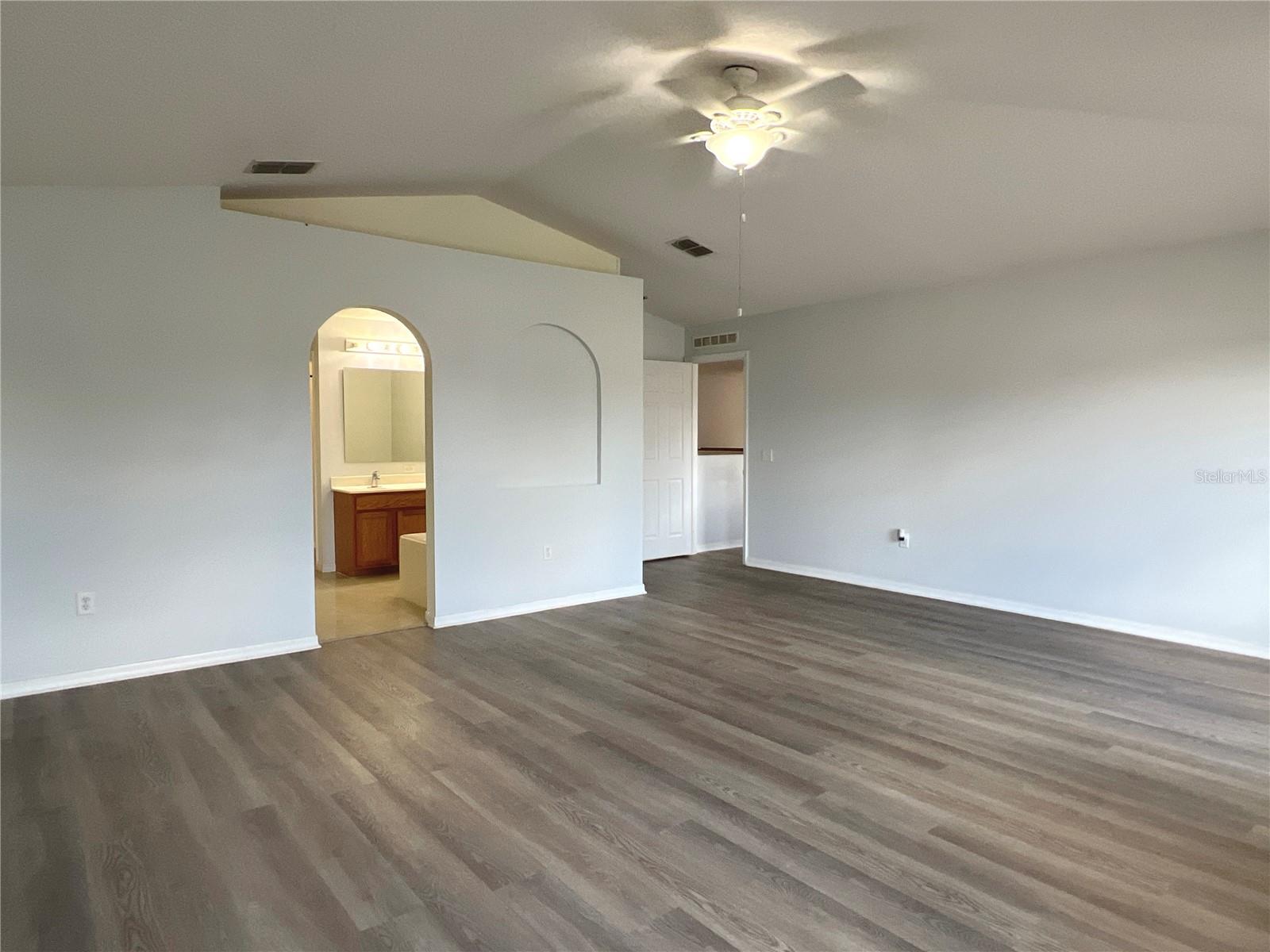 Image 48 of 53 For 329 Blake Avenue