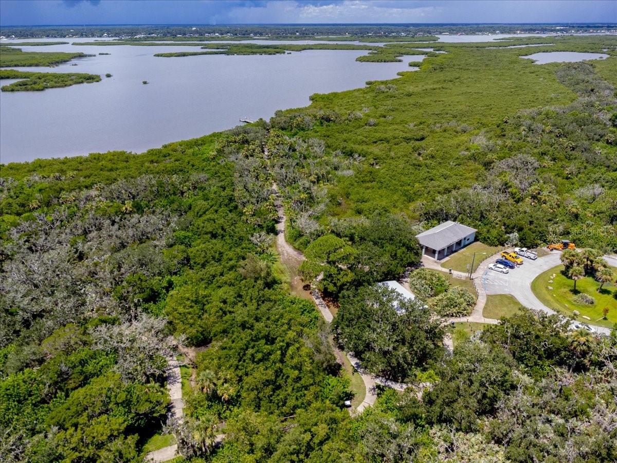 Image 18 of 21 For 3800 Saxon Dr  43c