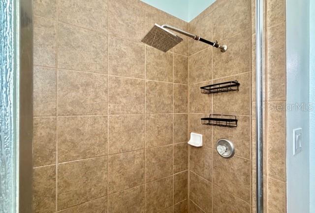 Image 32 of 45 For 15336 Treviso Street