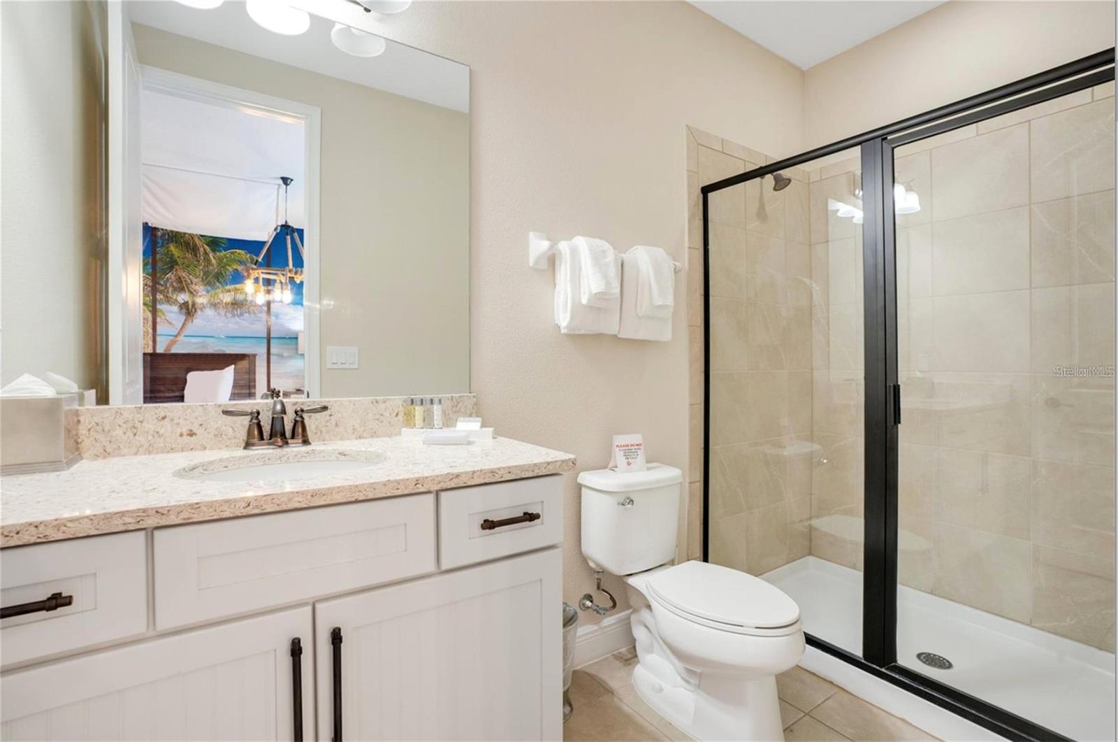 Image 28 of 71 For 7644 Fairfax Drive