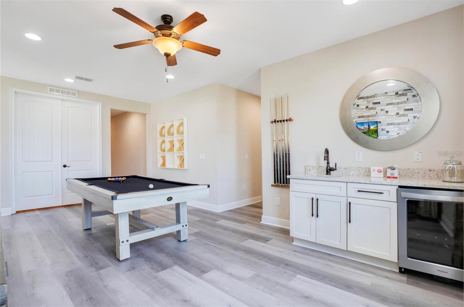 Image 45 of 71 For 7644 Fairfax Drive