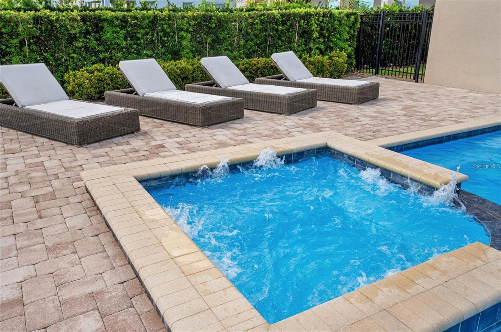 Image 53 of 71 For 7644 Fairfax Drive