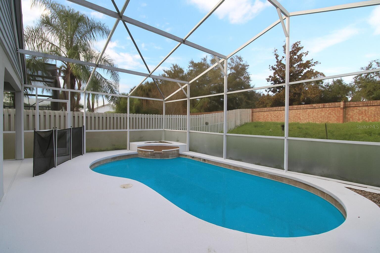 Image 22 of 26 For 13923 Tallowridge Court