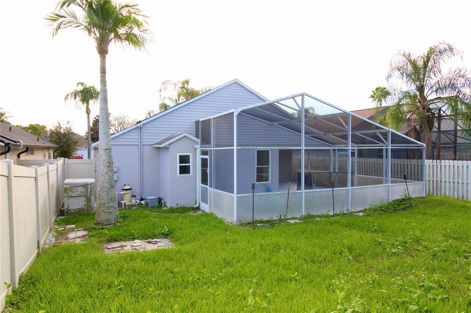 Image 25 of 26 For 13923 Tallowridge Court