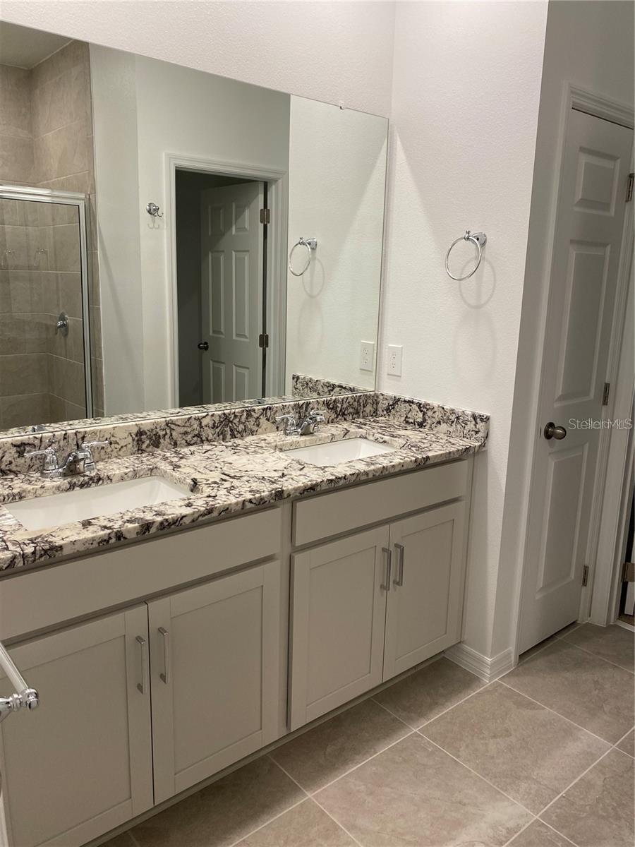 Image 11 of 23 For 2581 Royal Jasmine Court