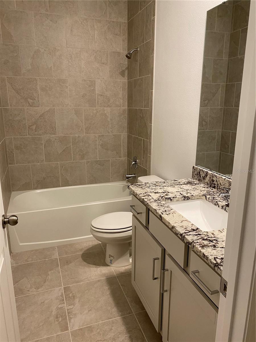 Image 20 of 23 For 2581 Royal Jasmine Court