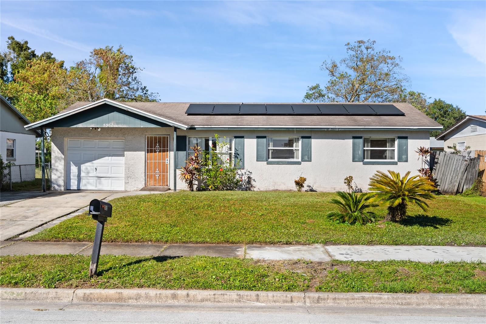 Image 16 of 18 For 5382 Botany Court