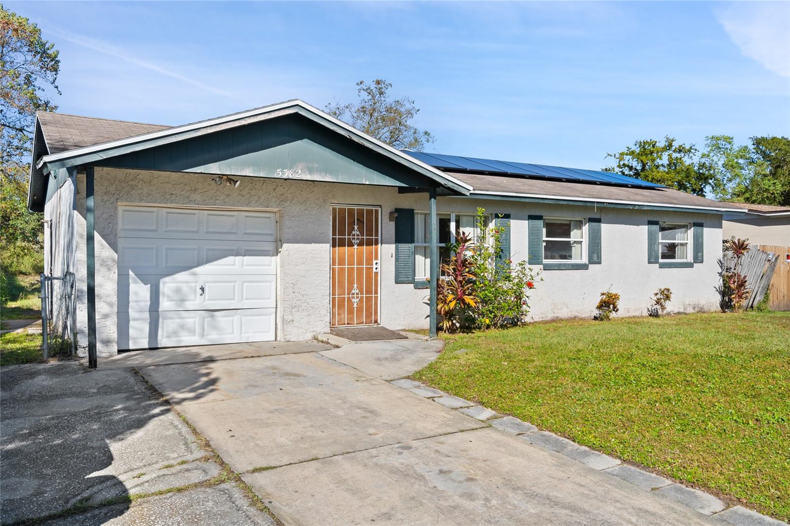 Image 17 of 18 For 5382 Botany Court