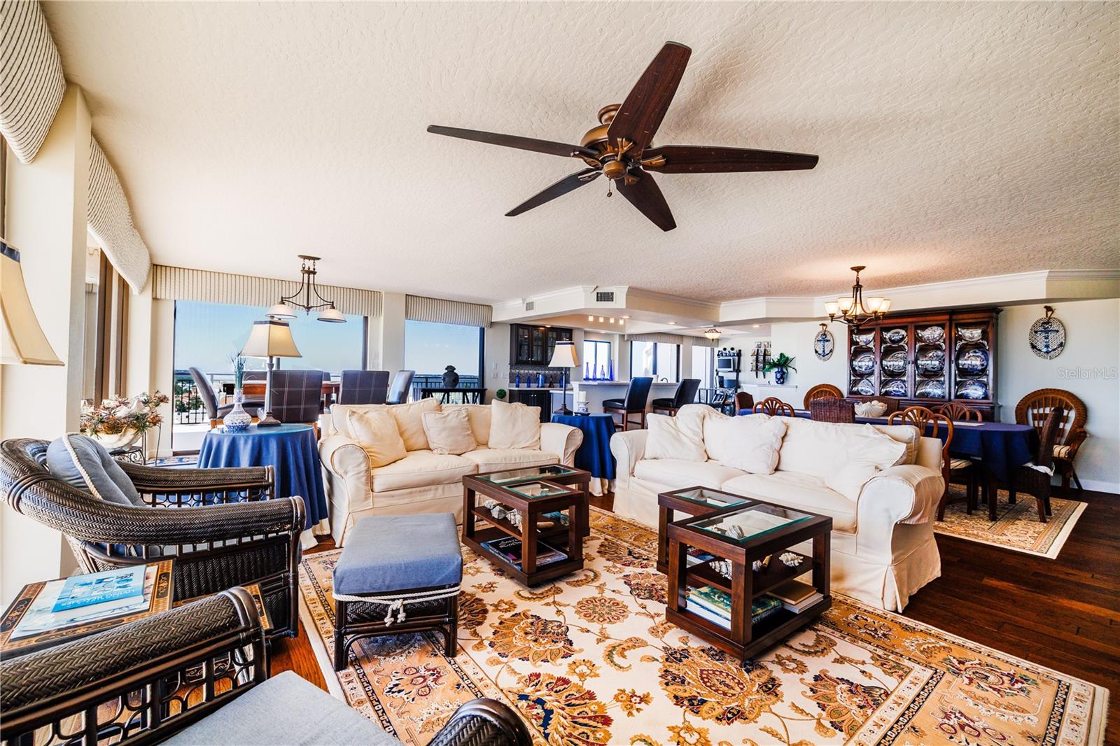 Image 39 of 79 For 2100 Atlantic Avenue P4