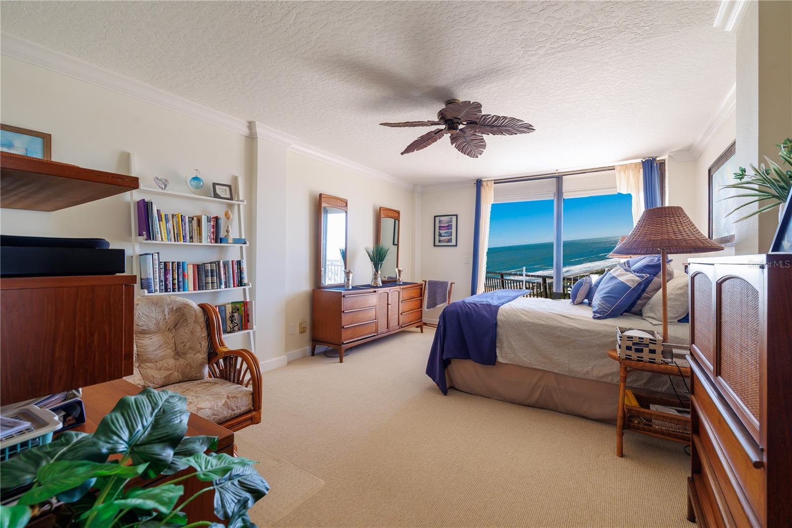 Image 56 of 79 For 2100 Atlantic Avenue P4