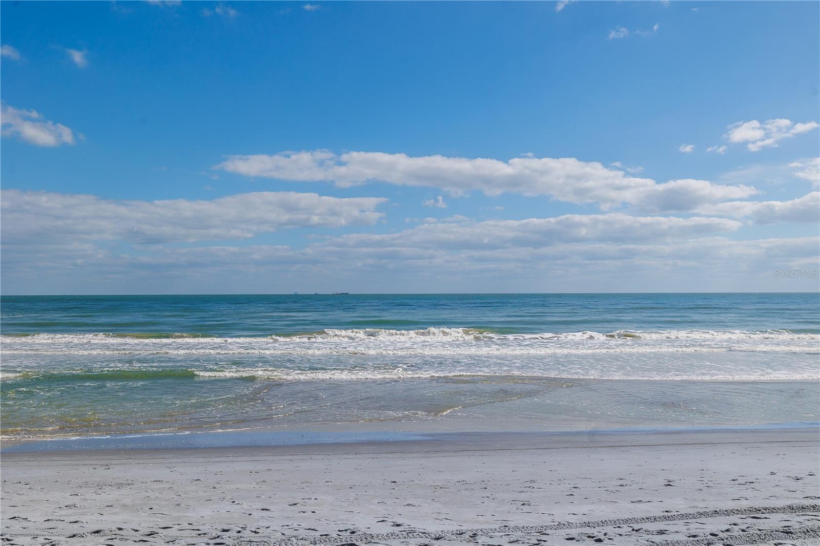 Image 59 of 79 For 2100 Atlantic Avenue P4