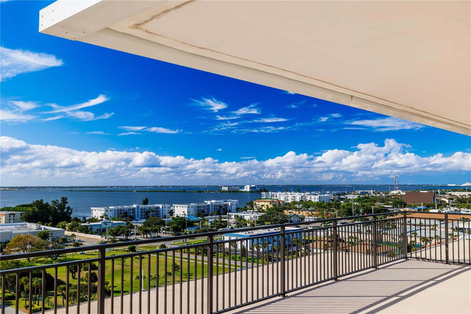 Image 7 of 79 For 2100 Atlantic Avenue P4