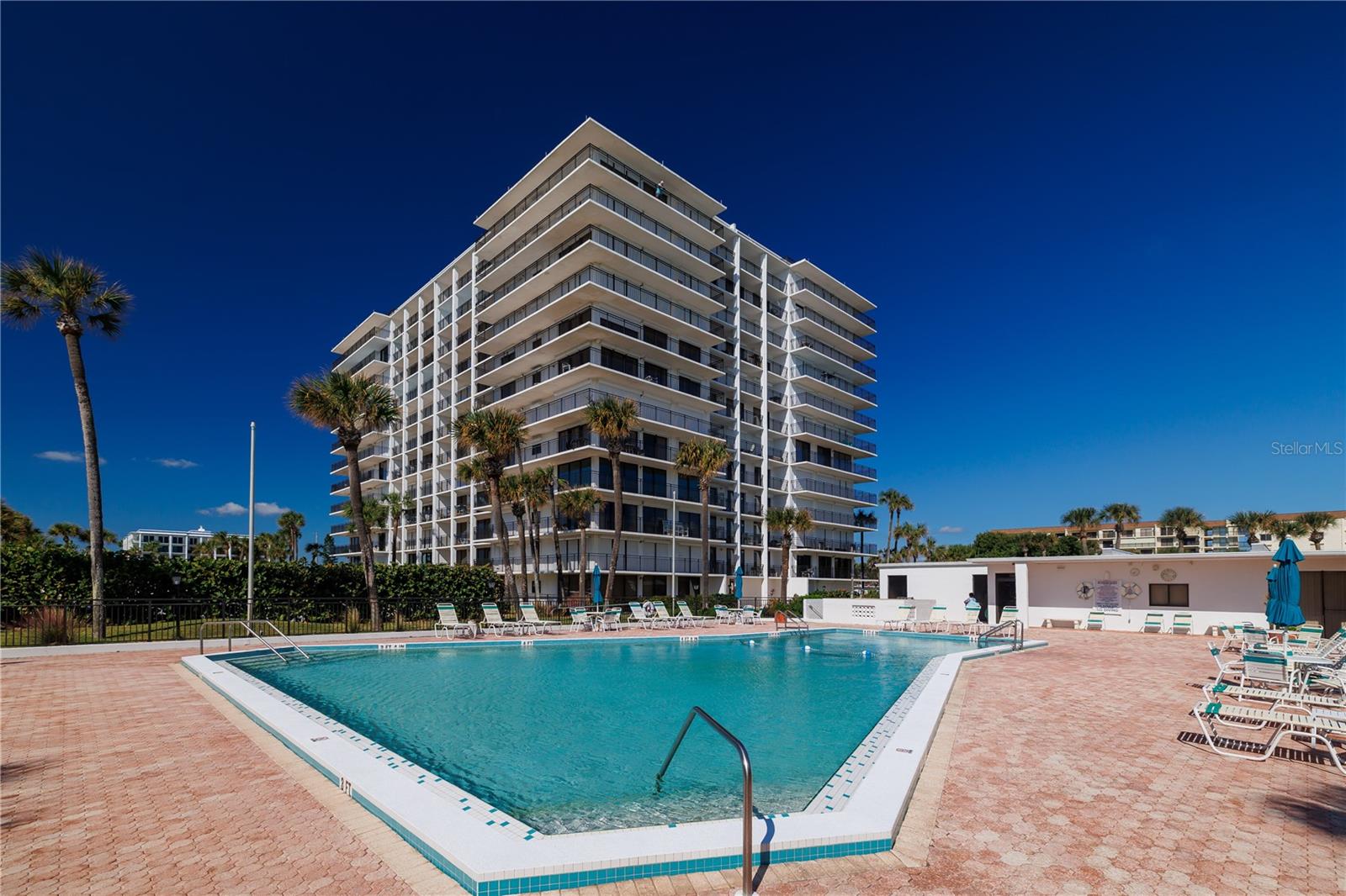 Image 8 of 79 For 2100 Atlantic Avenue P4