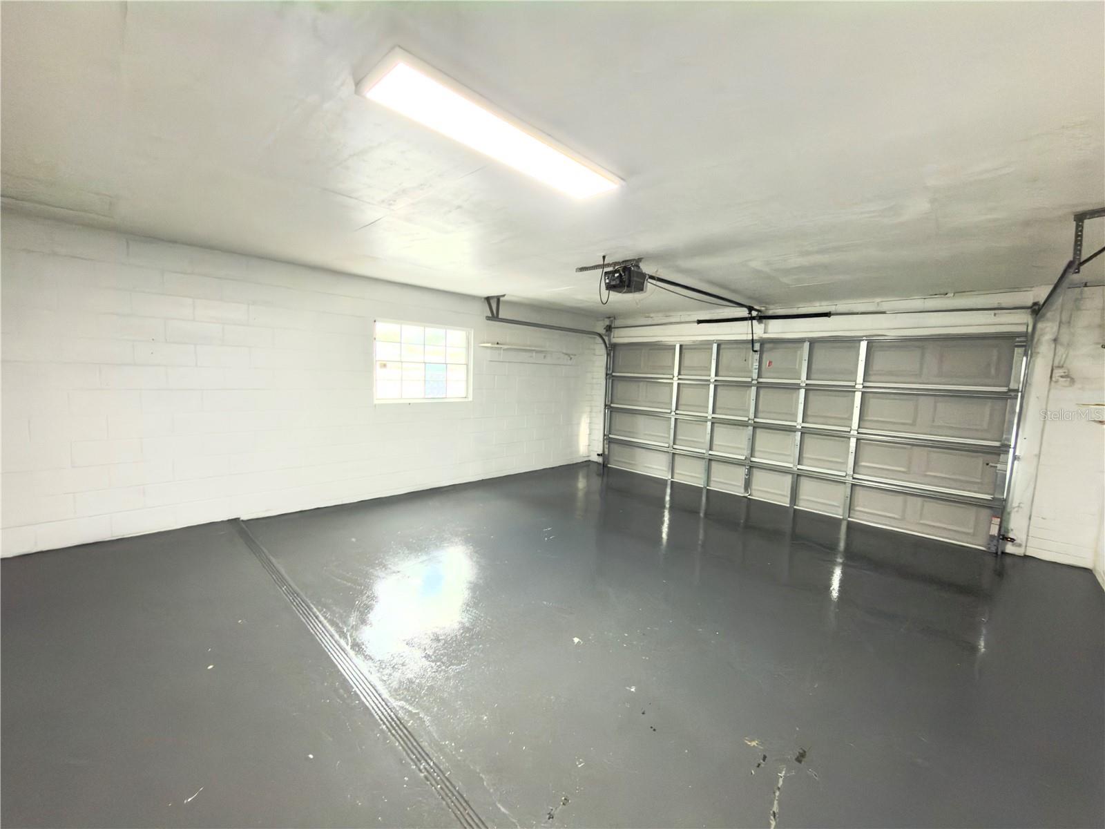 Image 13 of 15 For 2467 Sunderland Road