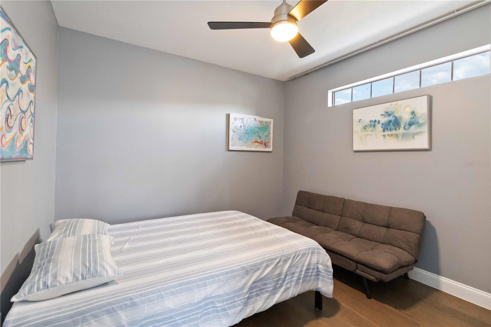 Image 24 of 52 For 9797 Portofino Drive