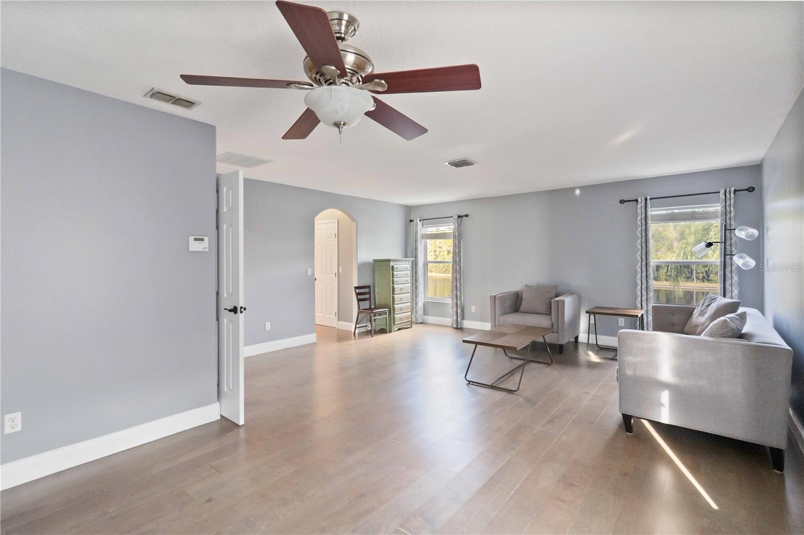 Image 29 of 52 For 9797 Portofino Drive