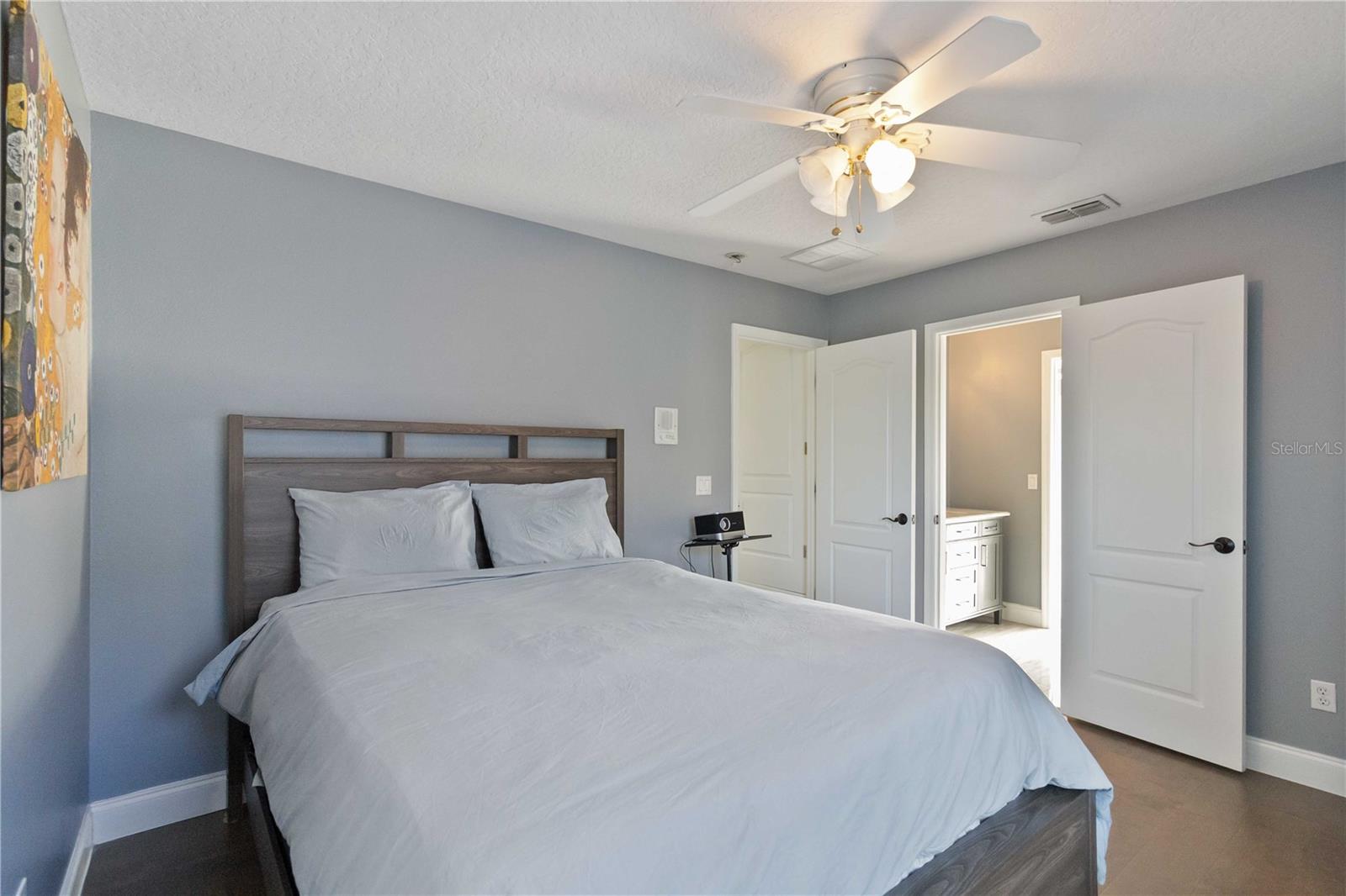 Image 39 of 52 For 9797 Portofino Drive