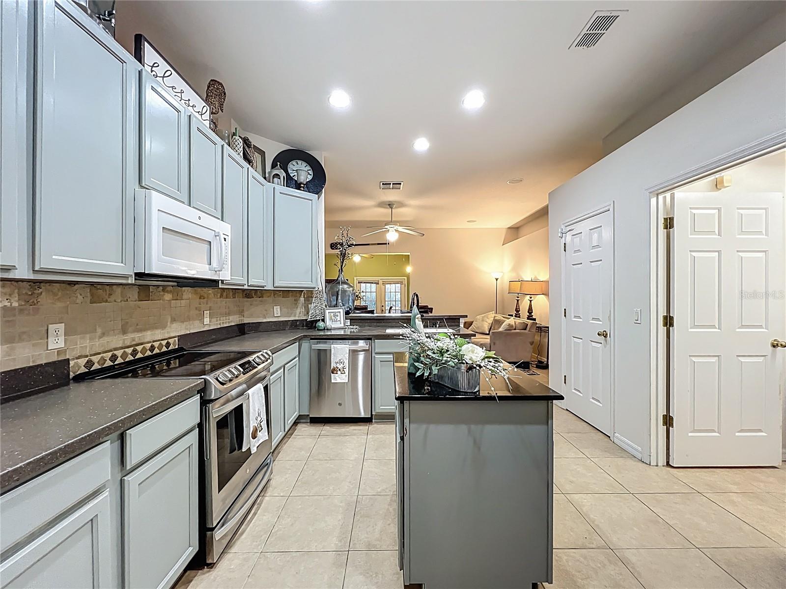 Image 5 of 29 For 3361 Rolling Hills Lane