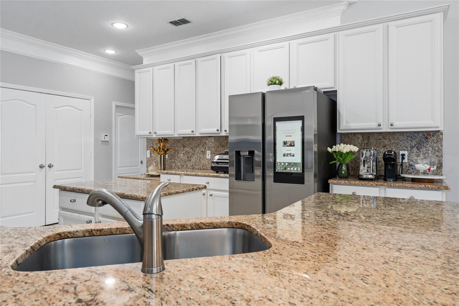 Image 8 of 23 For 10100 Canopy Tree Court