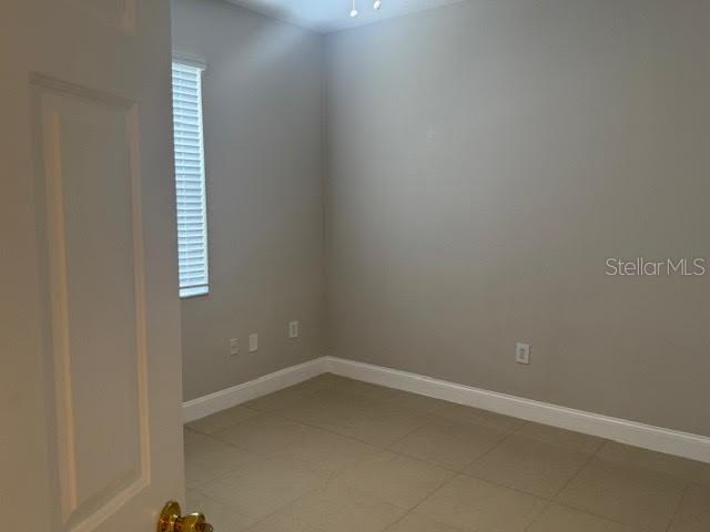 Image 13 of 28 For 9768 Bay Vista Estates Boulevard