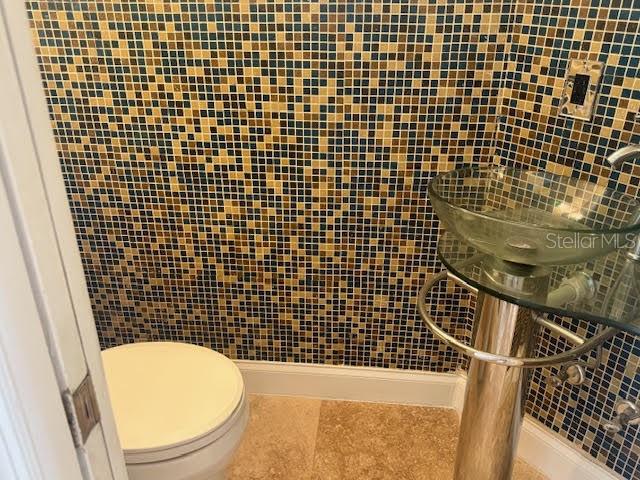 Image 16 of 28 For 9768 Bay Vista Estates Boulevard