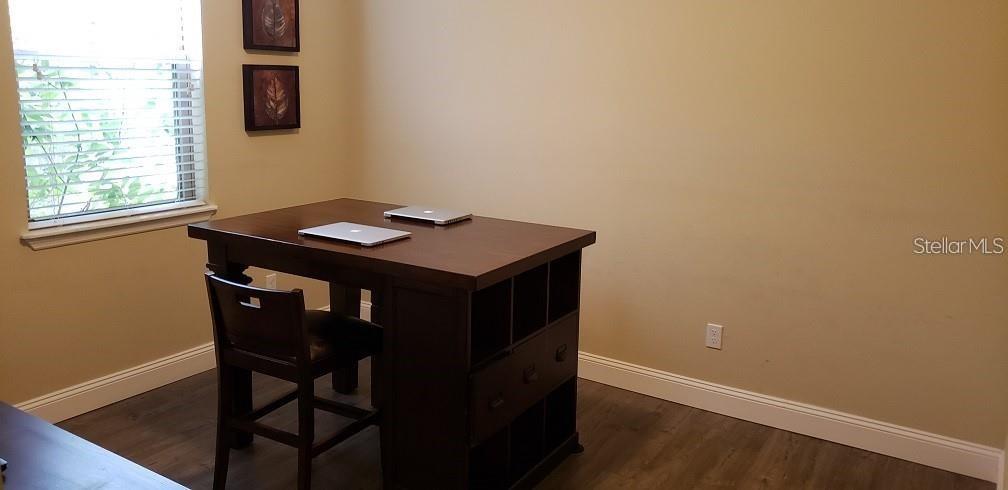 Image 7 of 19 For 309 Capron Ash Loop