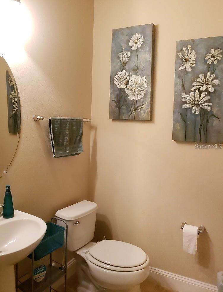 Image 8 of 19 For 309 Capron Ash Loop