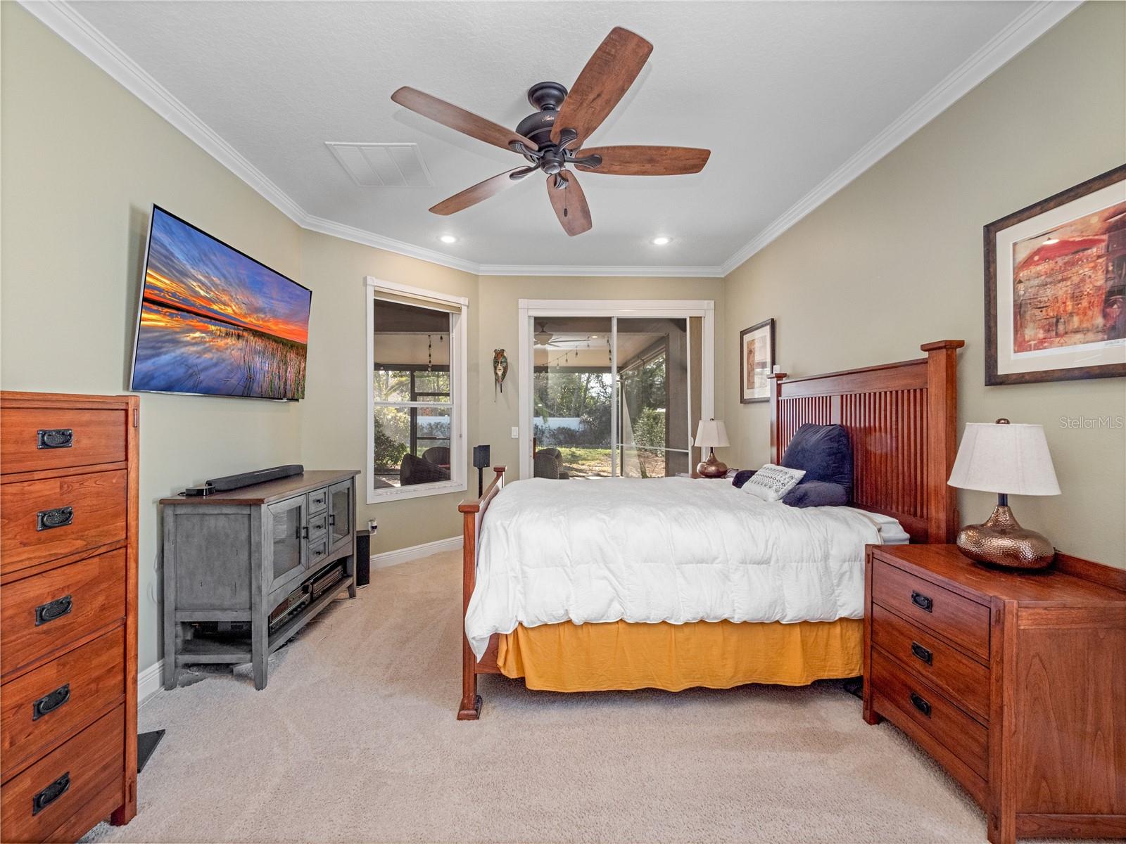 Image 21 of 33 For 383 Brentwood Club Cove