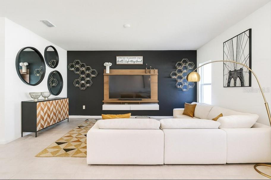 Image 17 of 41 For 1439 Eucalyptus Way