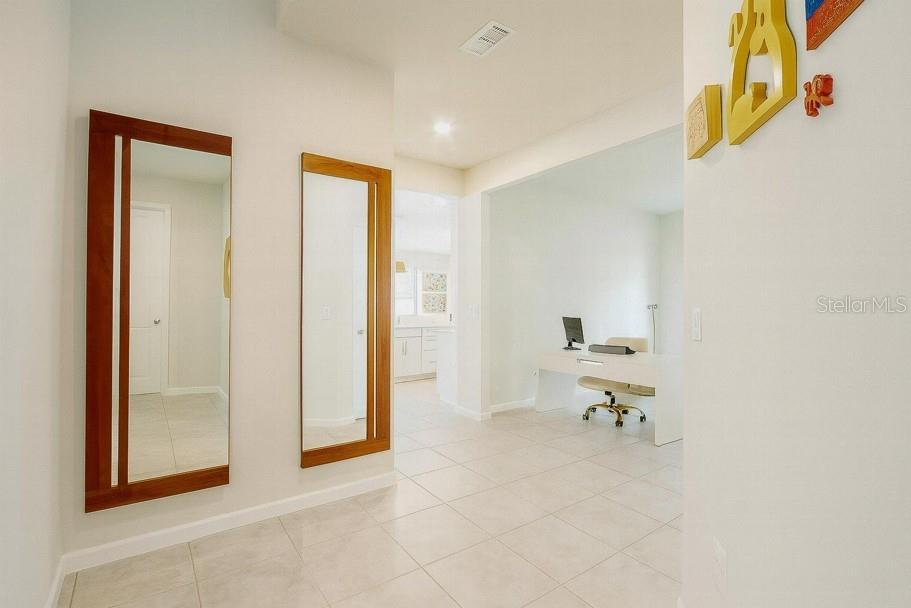 Image 9 of 41 For 1439 Eucalyptus Way