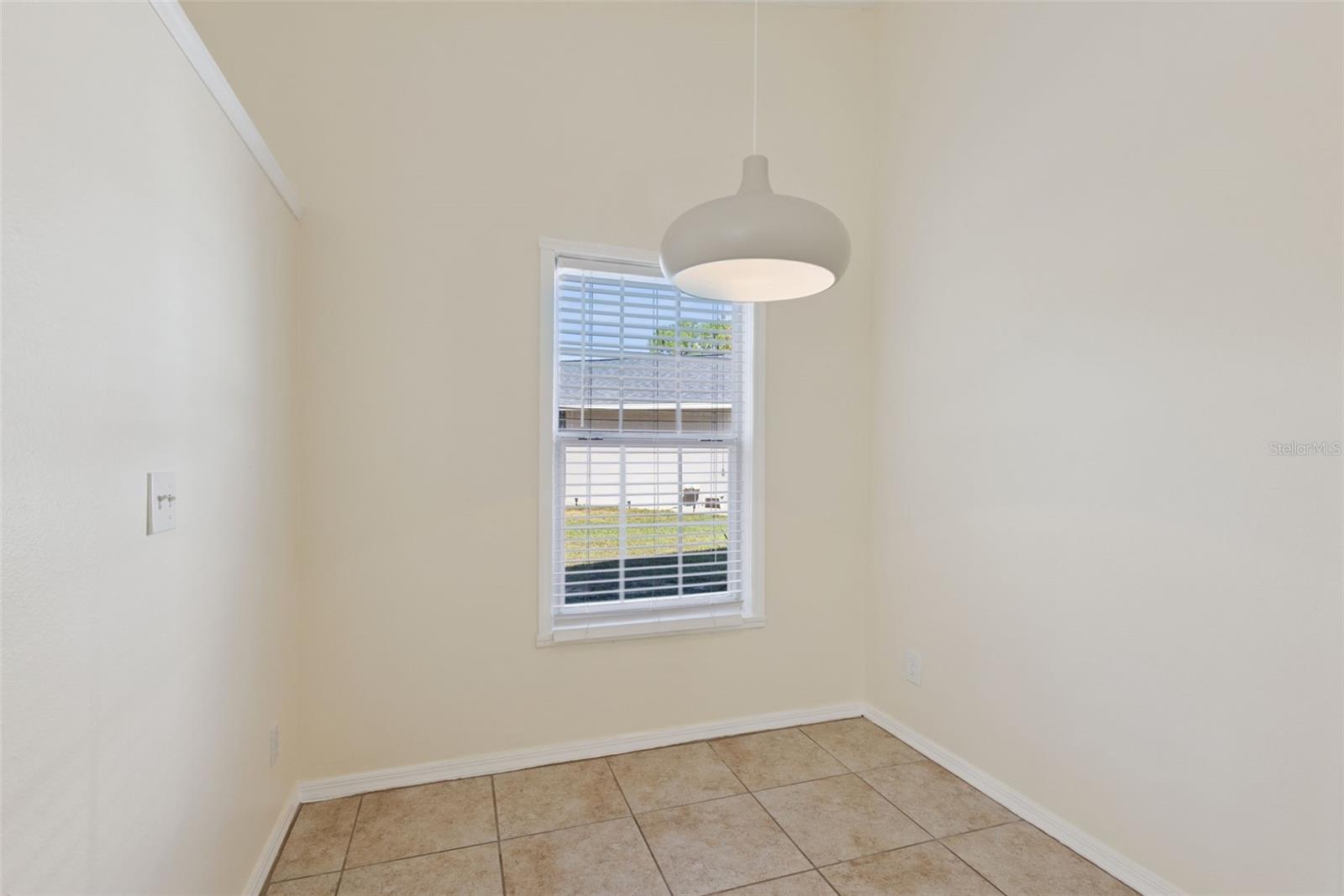 Image 7 of 21 For 212 Ridgecrest Loop B