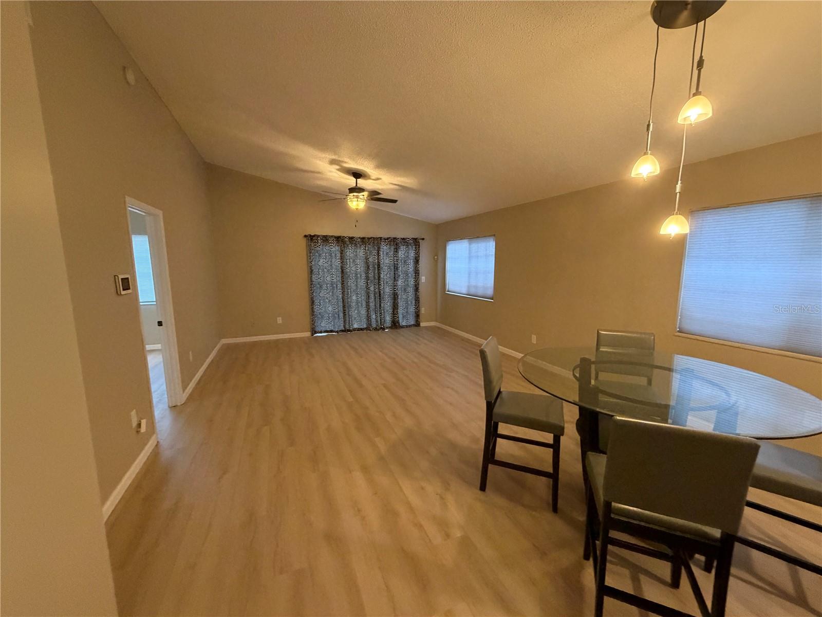 Image 11 of 19 For 532 Harvard Place