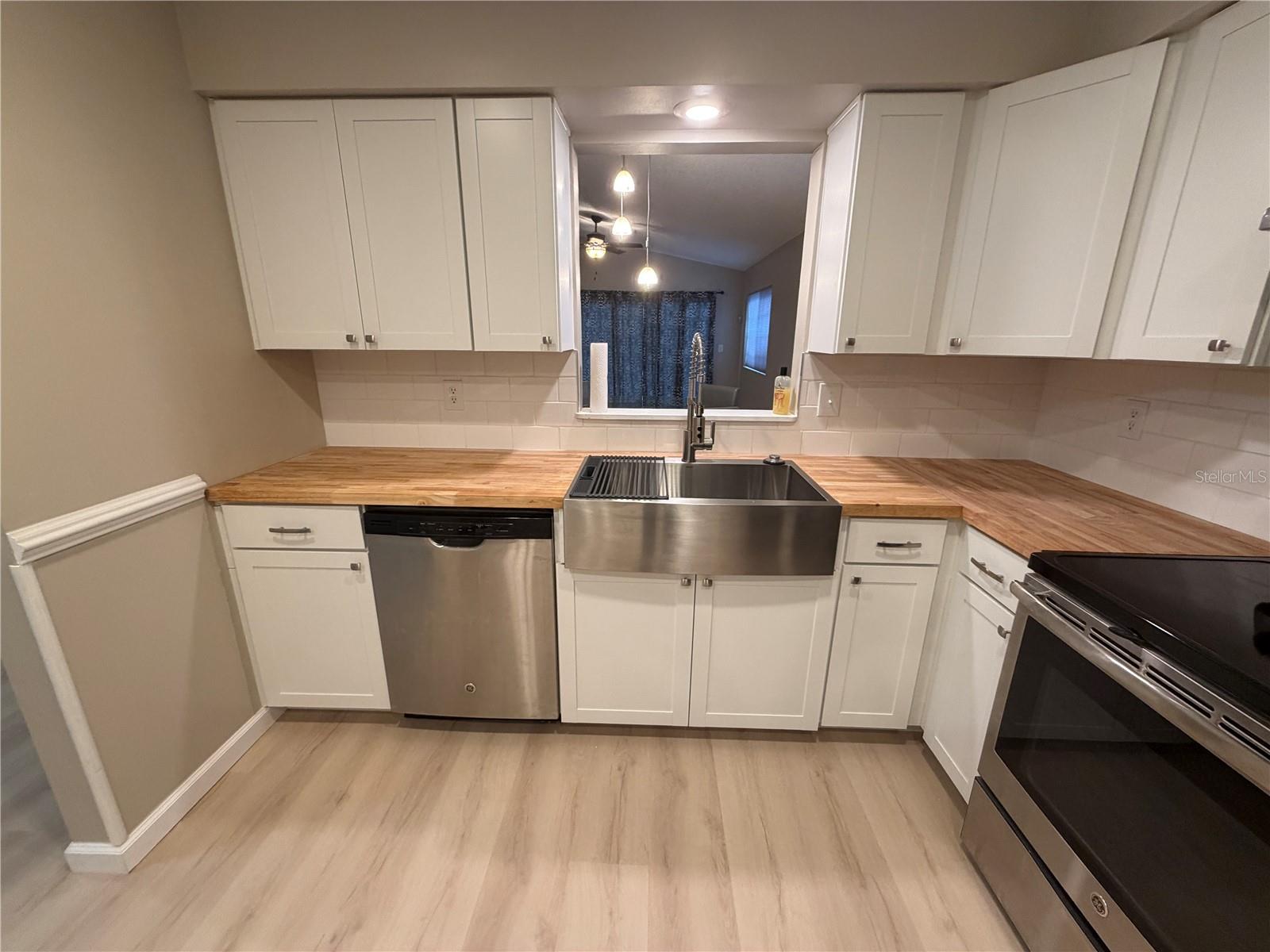 Image 5 of 19 For 532 Harvard Place