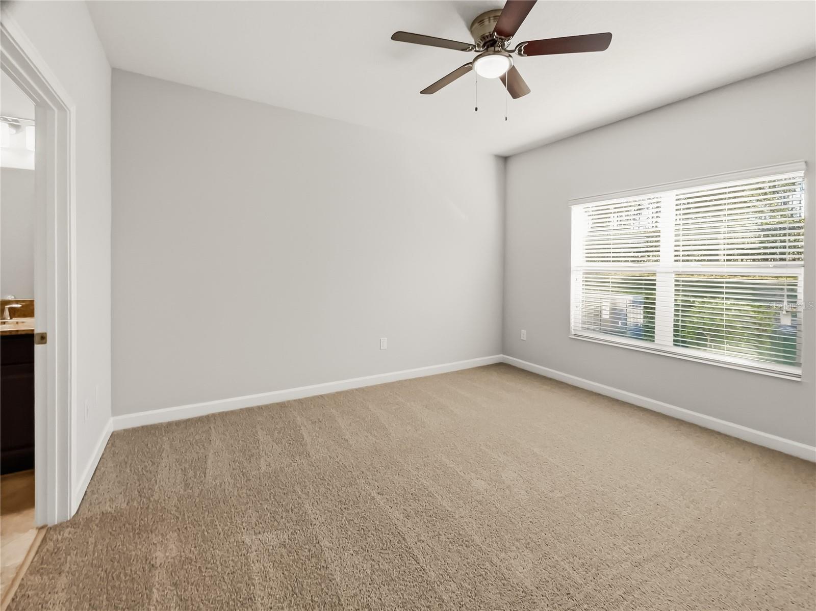 Image 13 of 20 For 3542 Fairwaters Court D