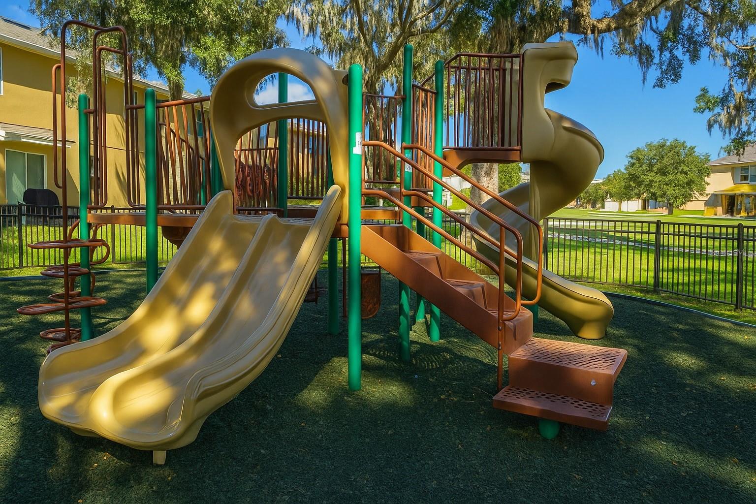 Image 19 of 24 For 1428 Scarlet Oak Loop