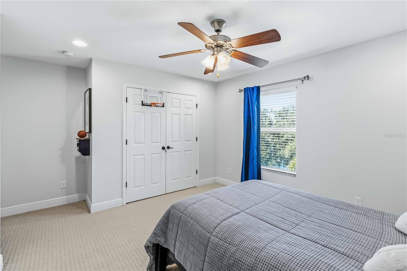 Image 38 of 60 For 1004 Vinsetta Circle