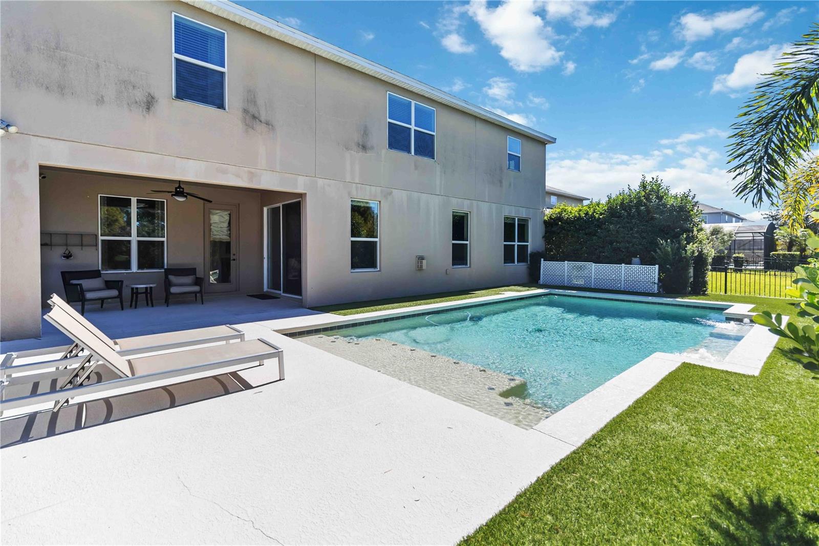 Image 51 of 60 For 1004 Vinsetta Circle