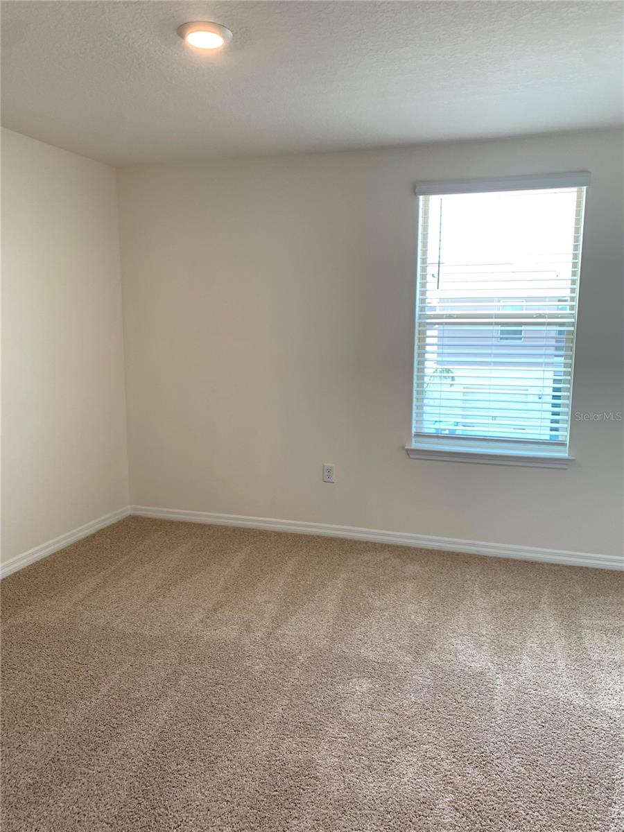 Image 18 of 39 For 13118 Bounty Avenue