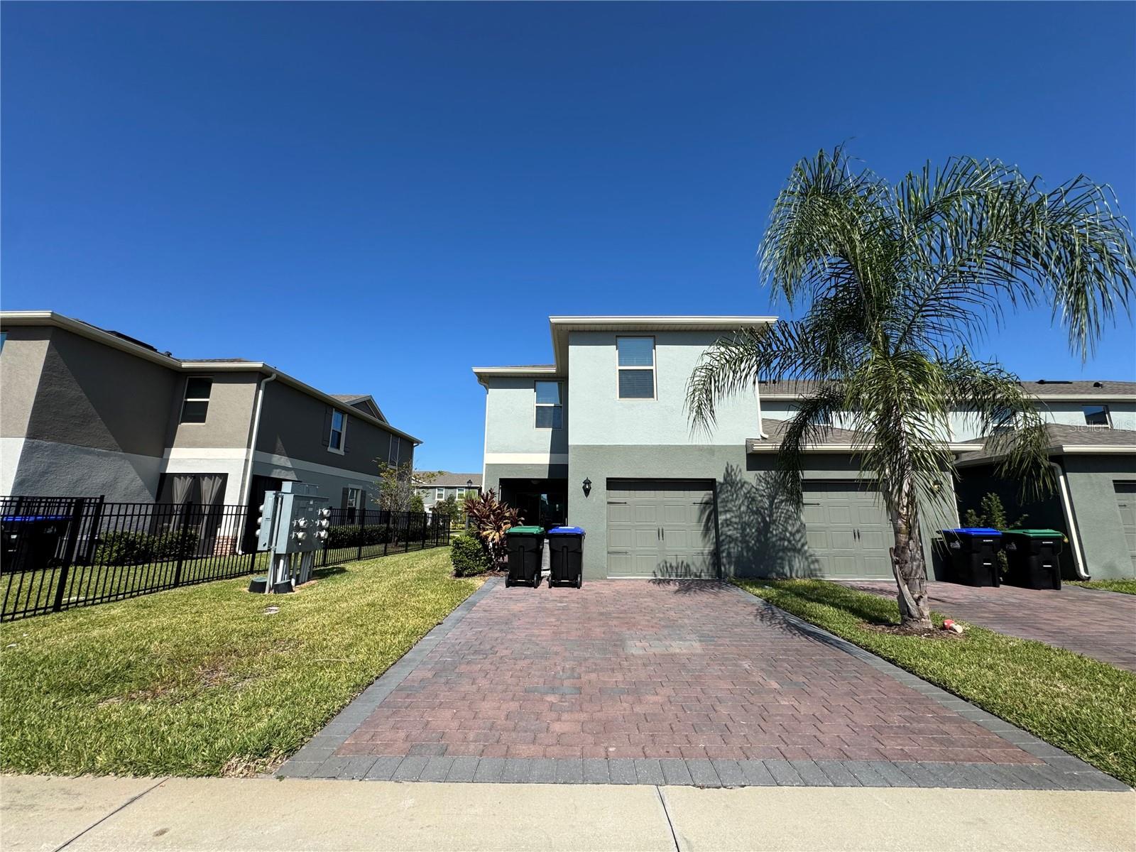 Image 21 of 39 For 13118 Bounty Avenue